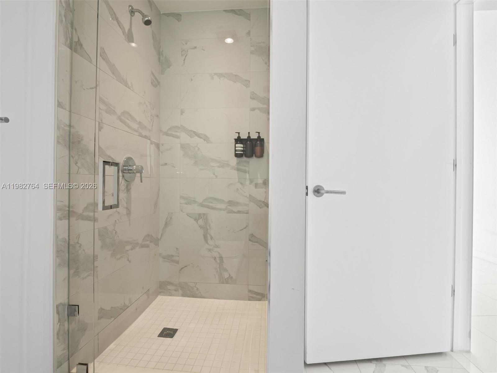 851 NE 1st Ave #4801 Miami, FL 33132