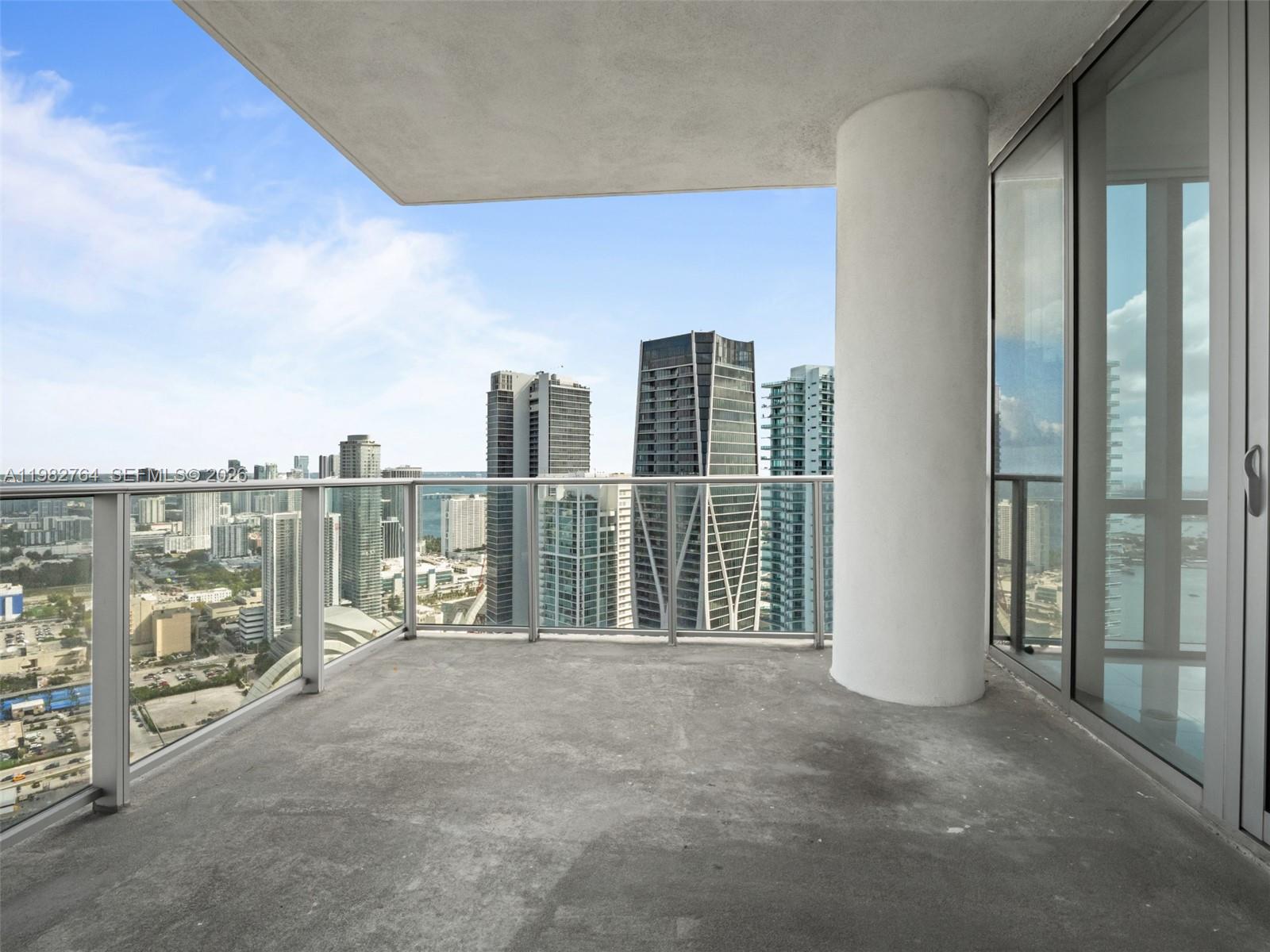 851 NE 1st Ave #4801 Miami, FL 33132