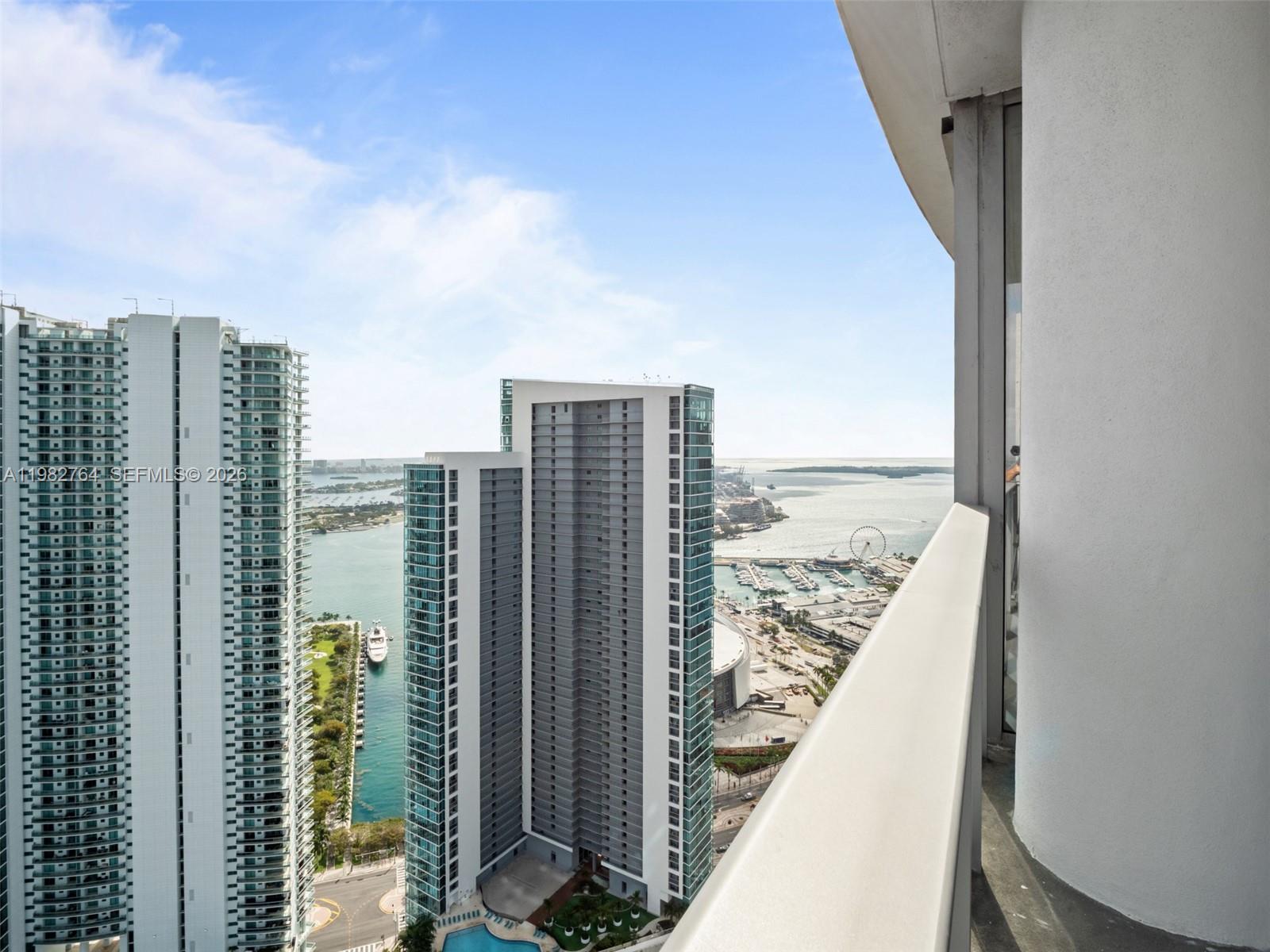 851 NE 1st Ave #4801 Miami, FL 33132