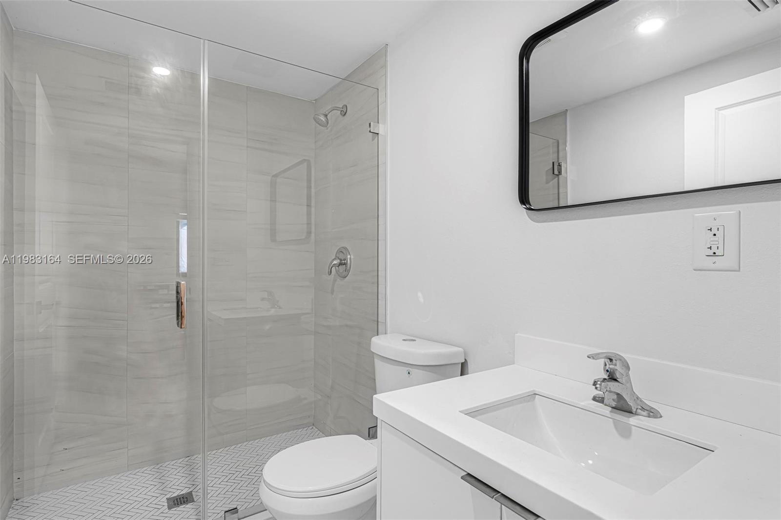 16955 SW 100th Ave Miami, FL 33157