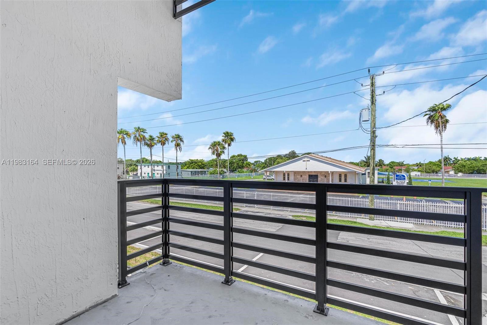 16955 SW 100th Ave Miami, FL 33157