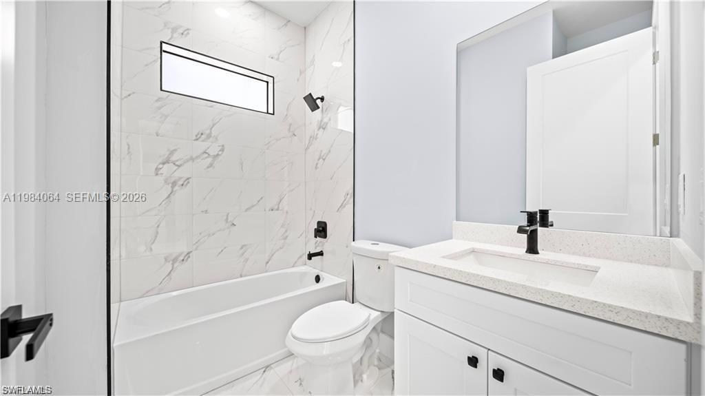 1210 Clayton Lehigh Acres, FL 33972