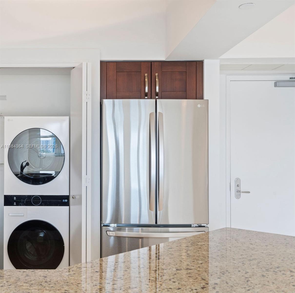 20000 E Country Clb Dr #1109 Aventura, FL 33180