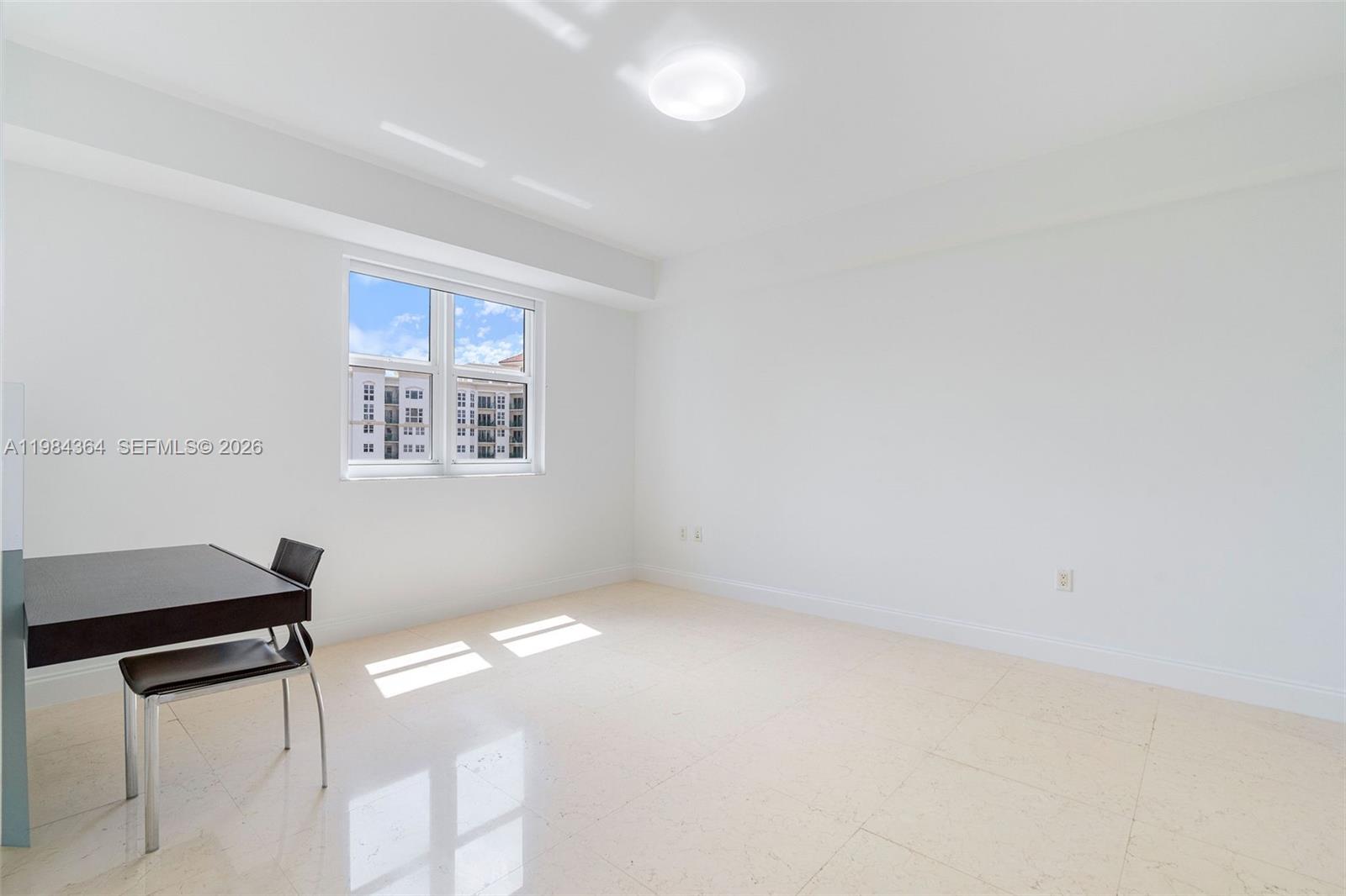 20000 E Country Clb Dr #1109 Aventura, FL 33180