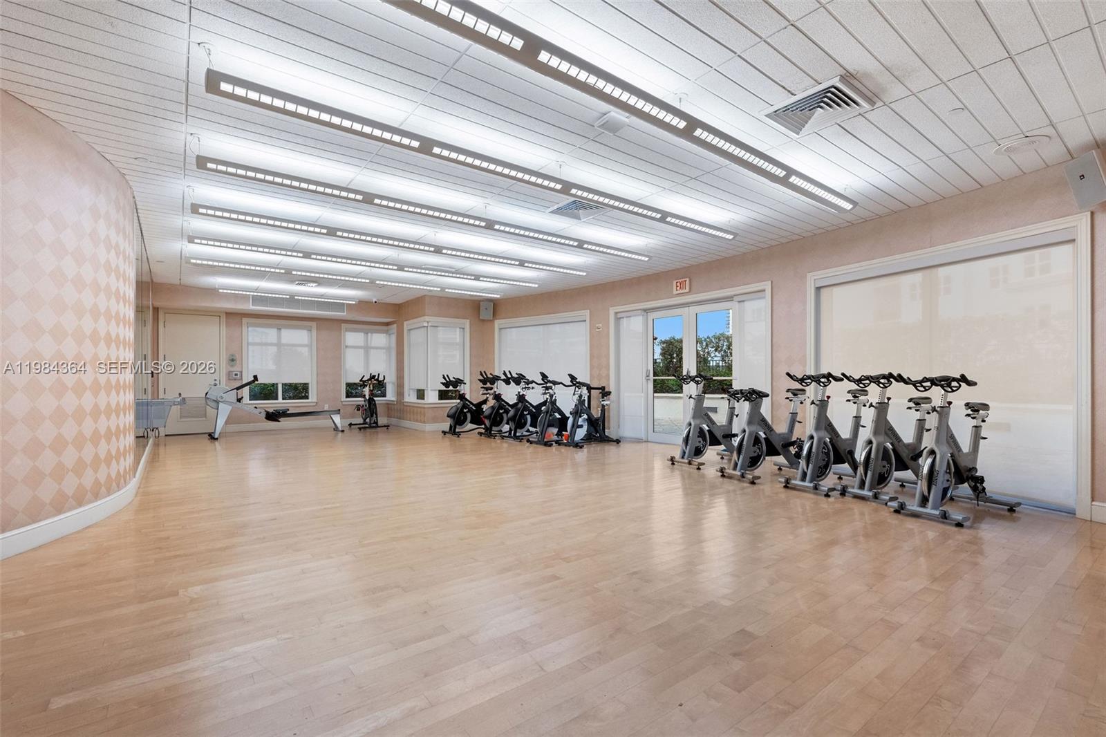 20000 E Country Clb Dr #1109 Aventura, FL 33180