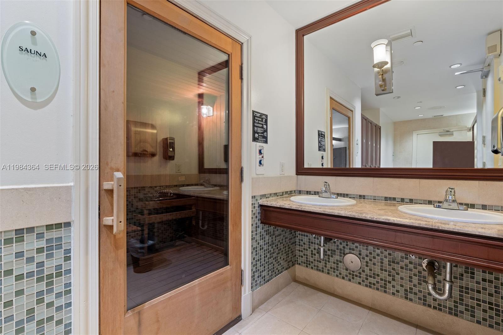 20000 E Country Clb Dr #1109 Aventura, FL 33180