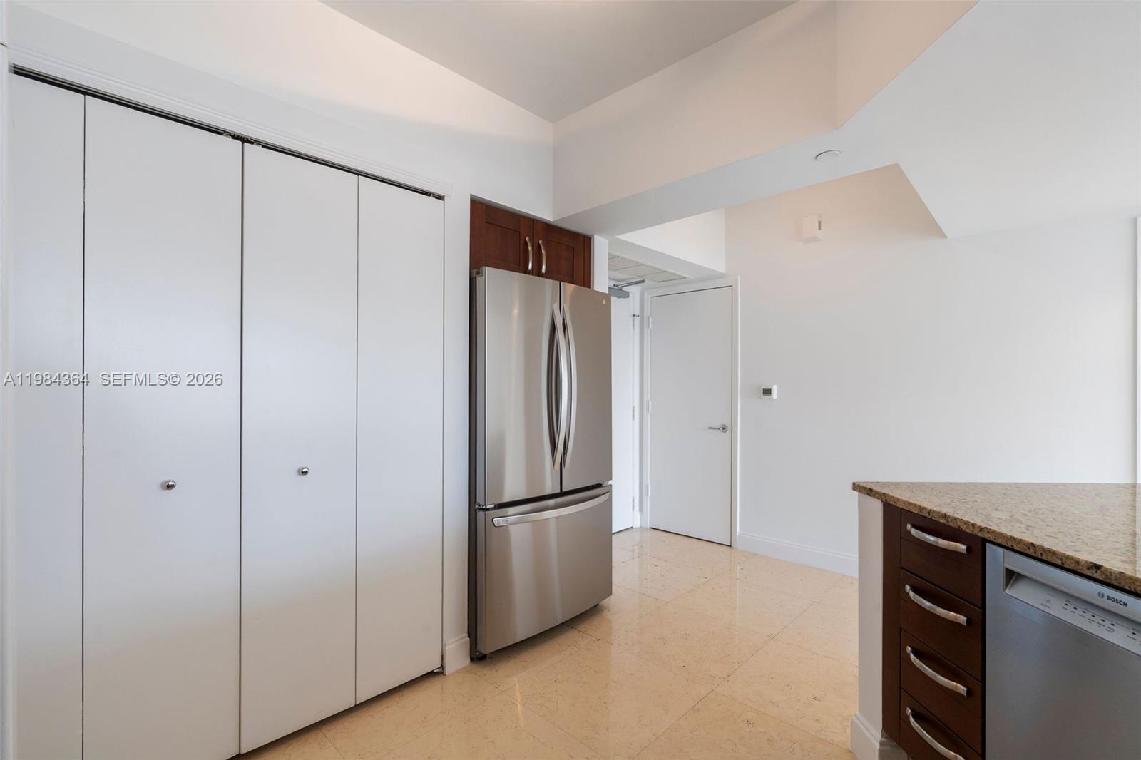 20000 E Country Clb Dr #1109 Aventura, FL 33180