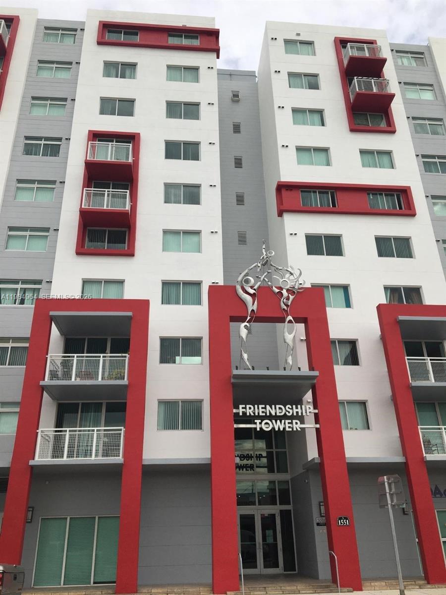 1551 NW 36th St #409