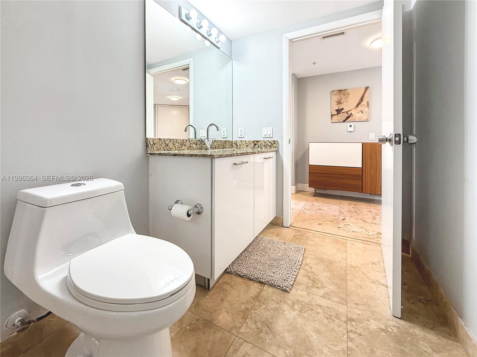 image Brickell on the River South16