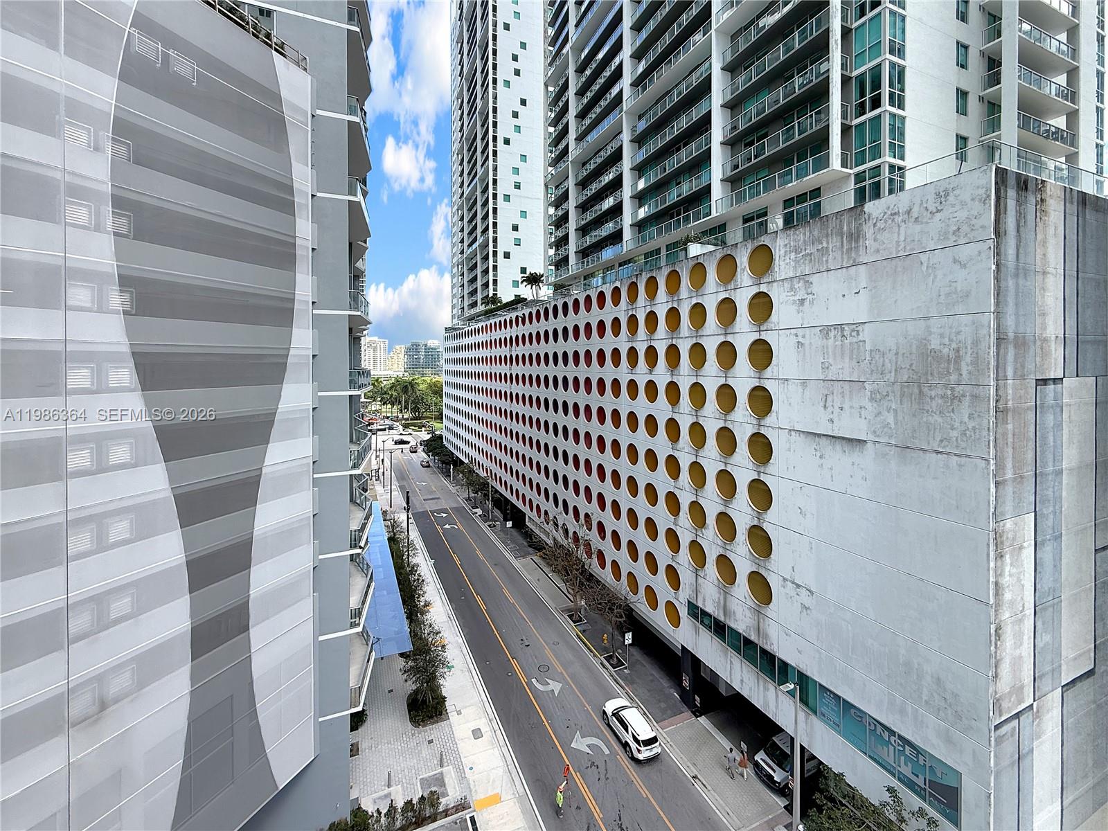 image Brickell on the River South24