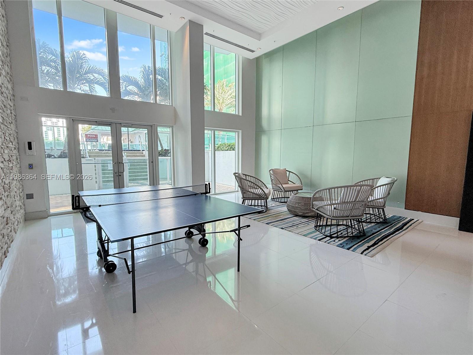 image Brickell on the River South29