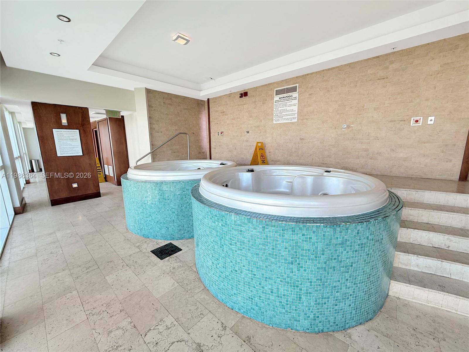 image Brickell on the River South35