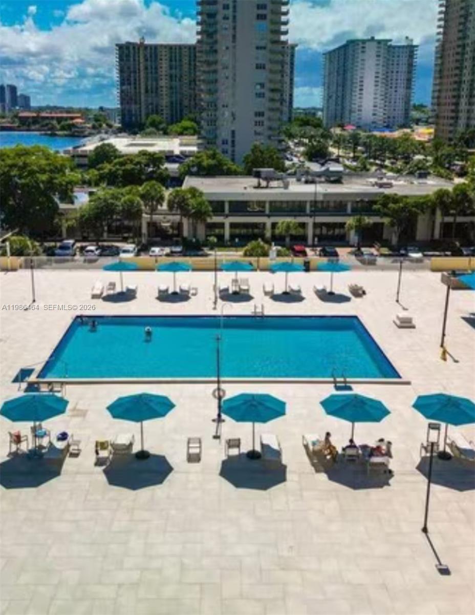 image Winston Towers 30016