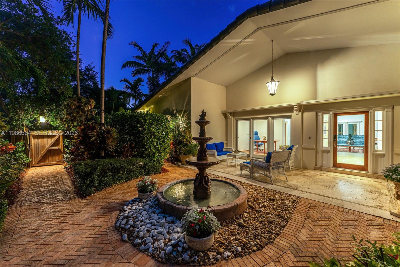 269 Cranwood Dr Key Biscayne, FL 33149