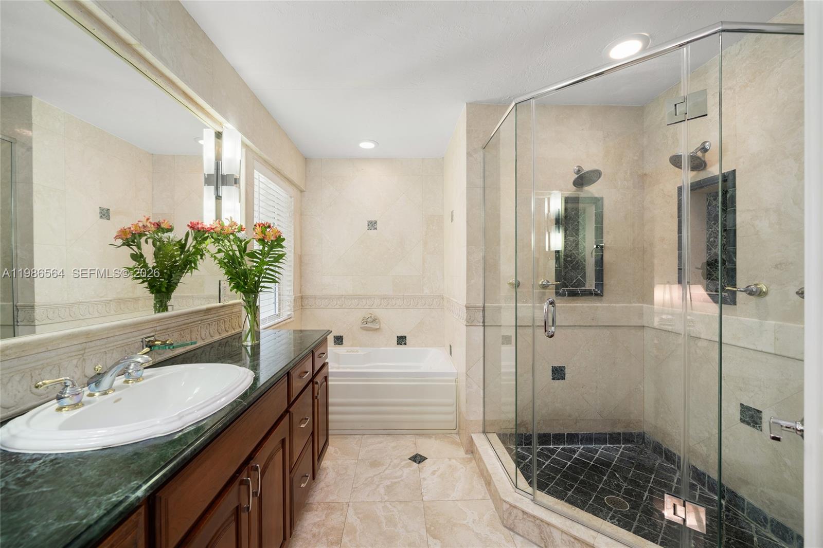 269 Cranwood Dr Key Biscayne, FL 33149