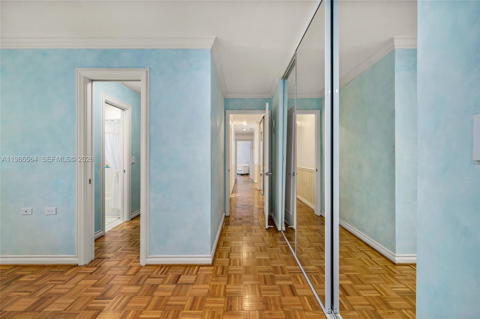 269 Cranwood Dr Key Biscayne, FL 33149