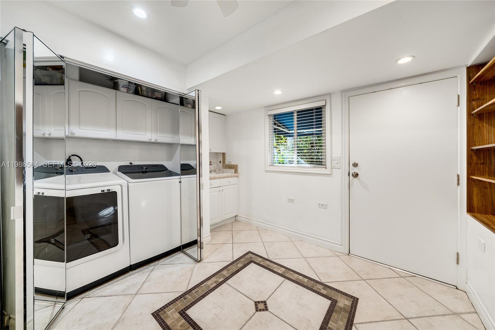 269 Cranwood Dr Key Biscayne, FL 33149