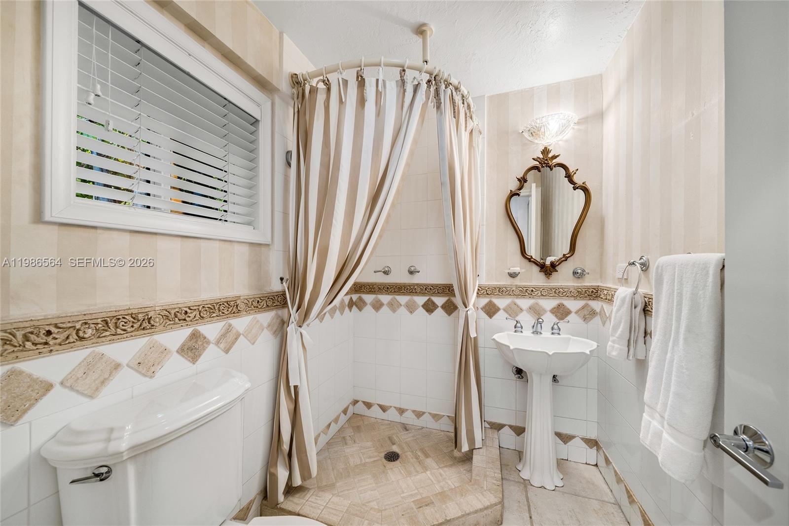 269 Cranwood Dr Key Biscayne, FL 33149