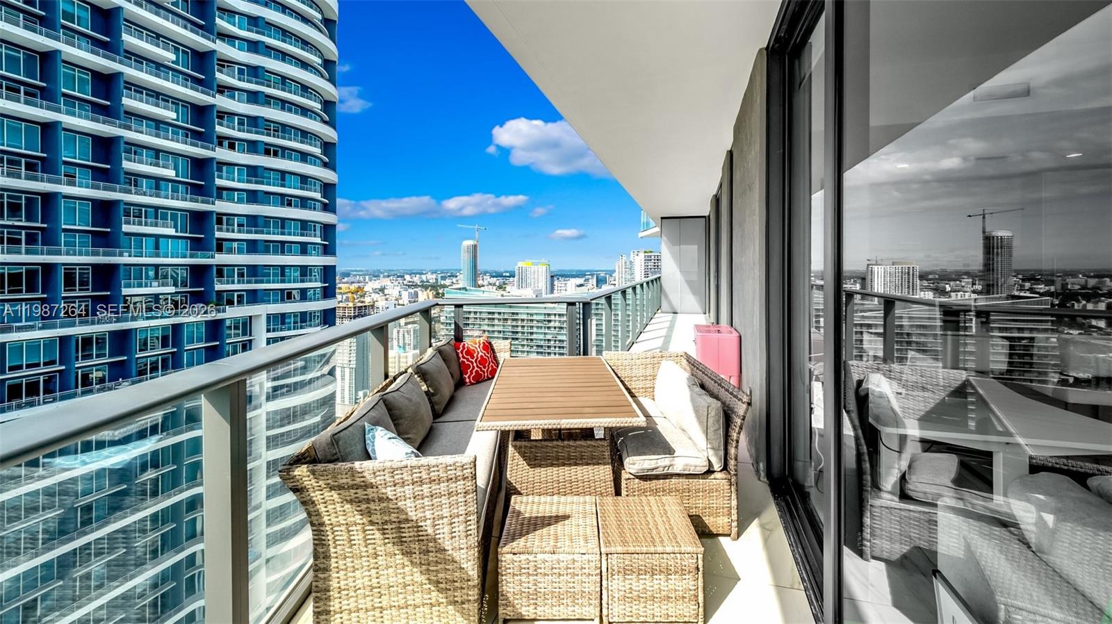 image Dua Miami (SLS Brickell)14