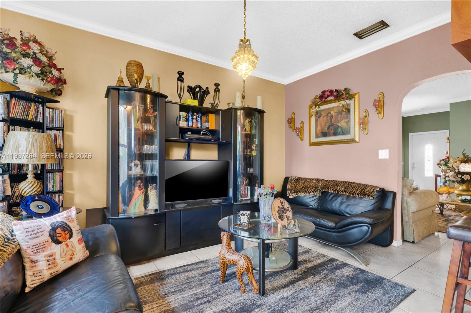 19269 NW 14th St Pembroke Pines, FL 33029