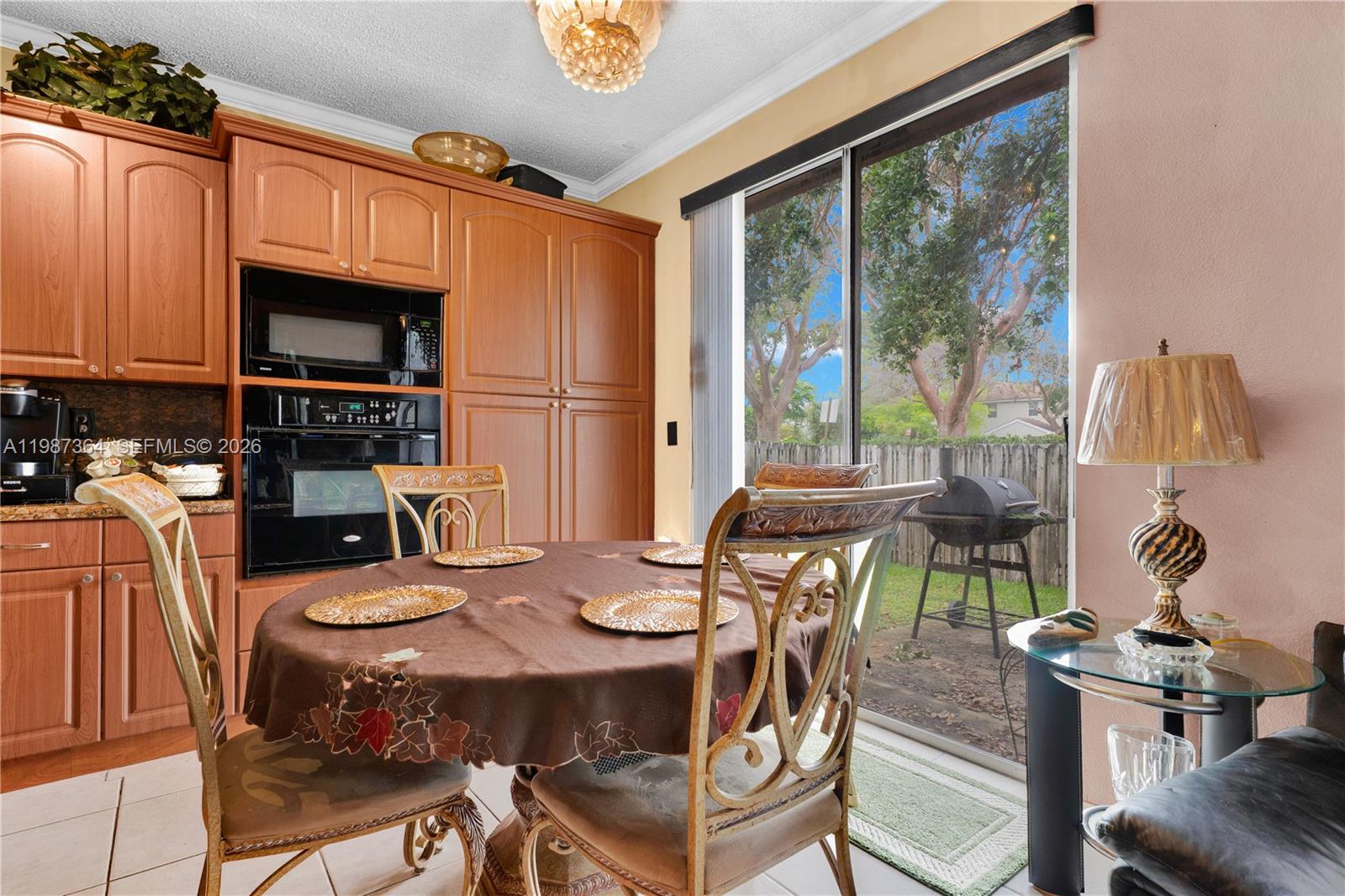 19269 NW 14th St Pembroke Pines, FL 33029