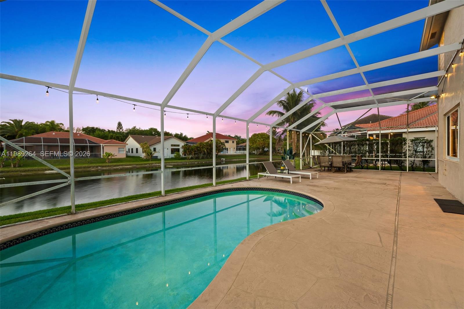 10237 NW 53rd Ct Coral Springs, FL 33076