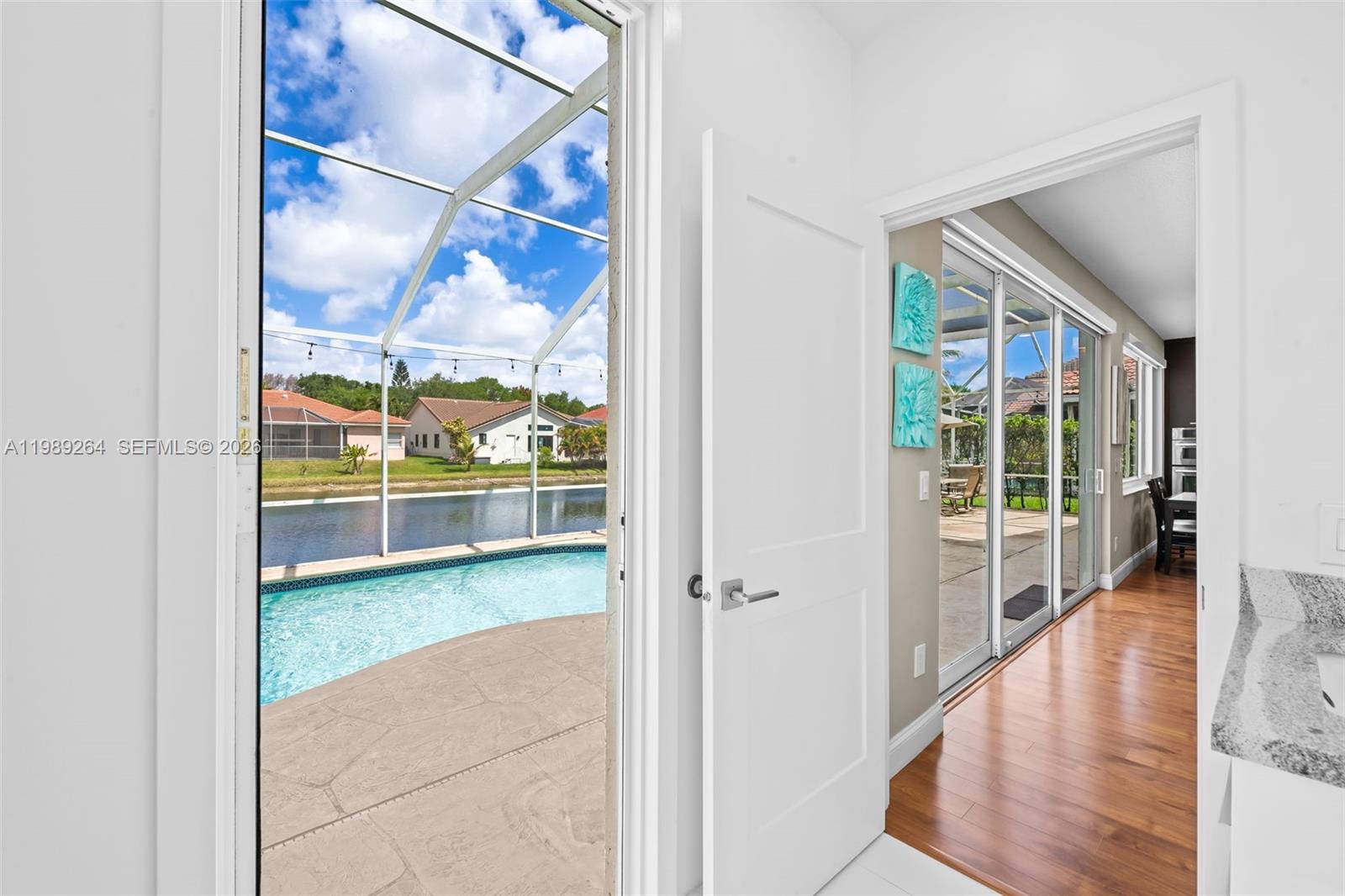 10237 NW 53rd Ct Coral Springs, FL 33076