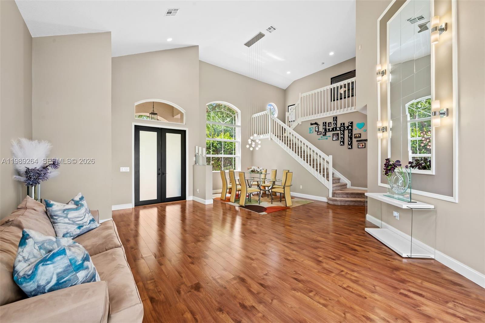 10237 NW 53rd Ct Coral Springs, FL 33076