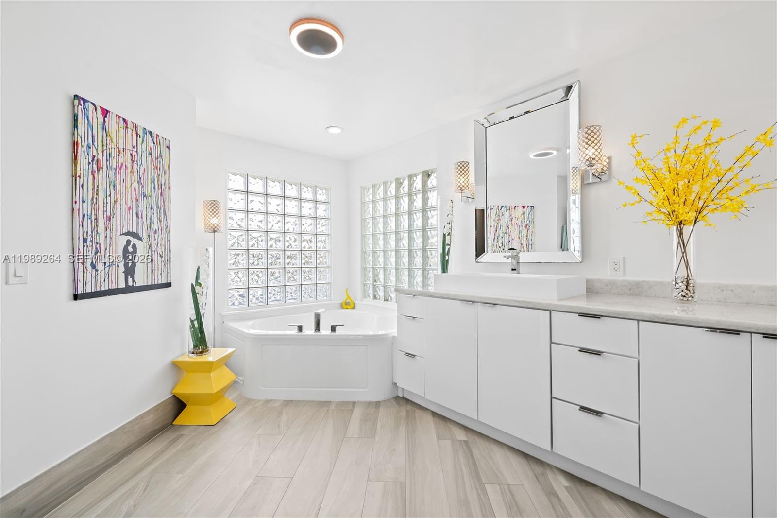 10237 NW 53rd Ct Coral Springs, FL 33076