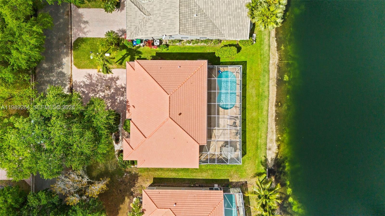 10237 NW 53rd Ct Coral Springs, FL 33076