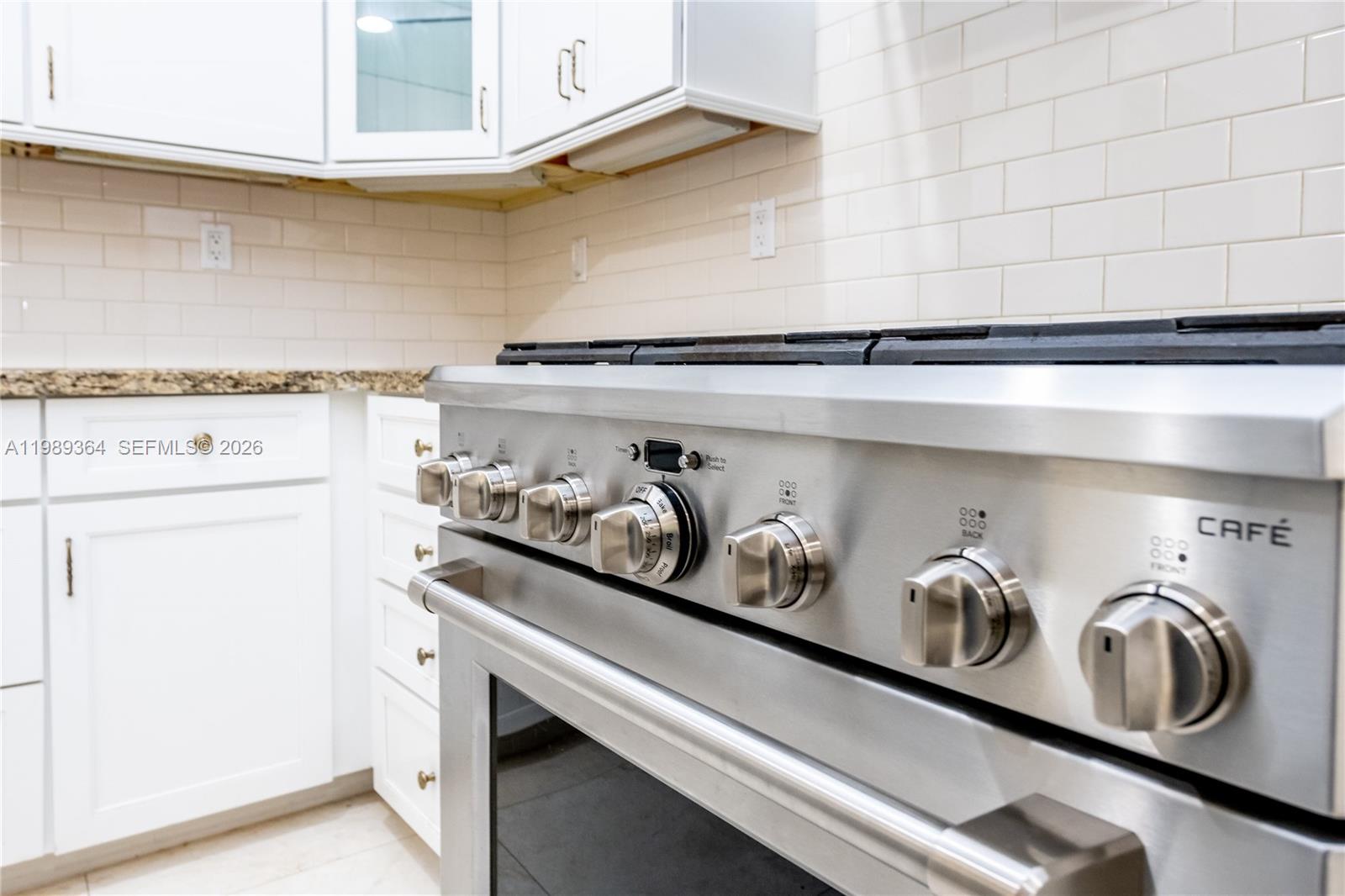 4160 Bay Pt Rd Miami, FL 33137