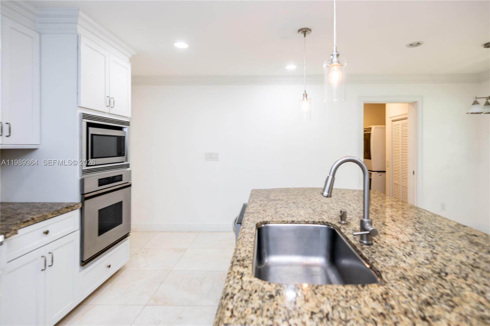 4160 Bay Pt Rd Miami, FL 33137