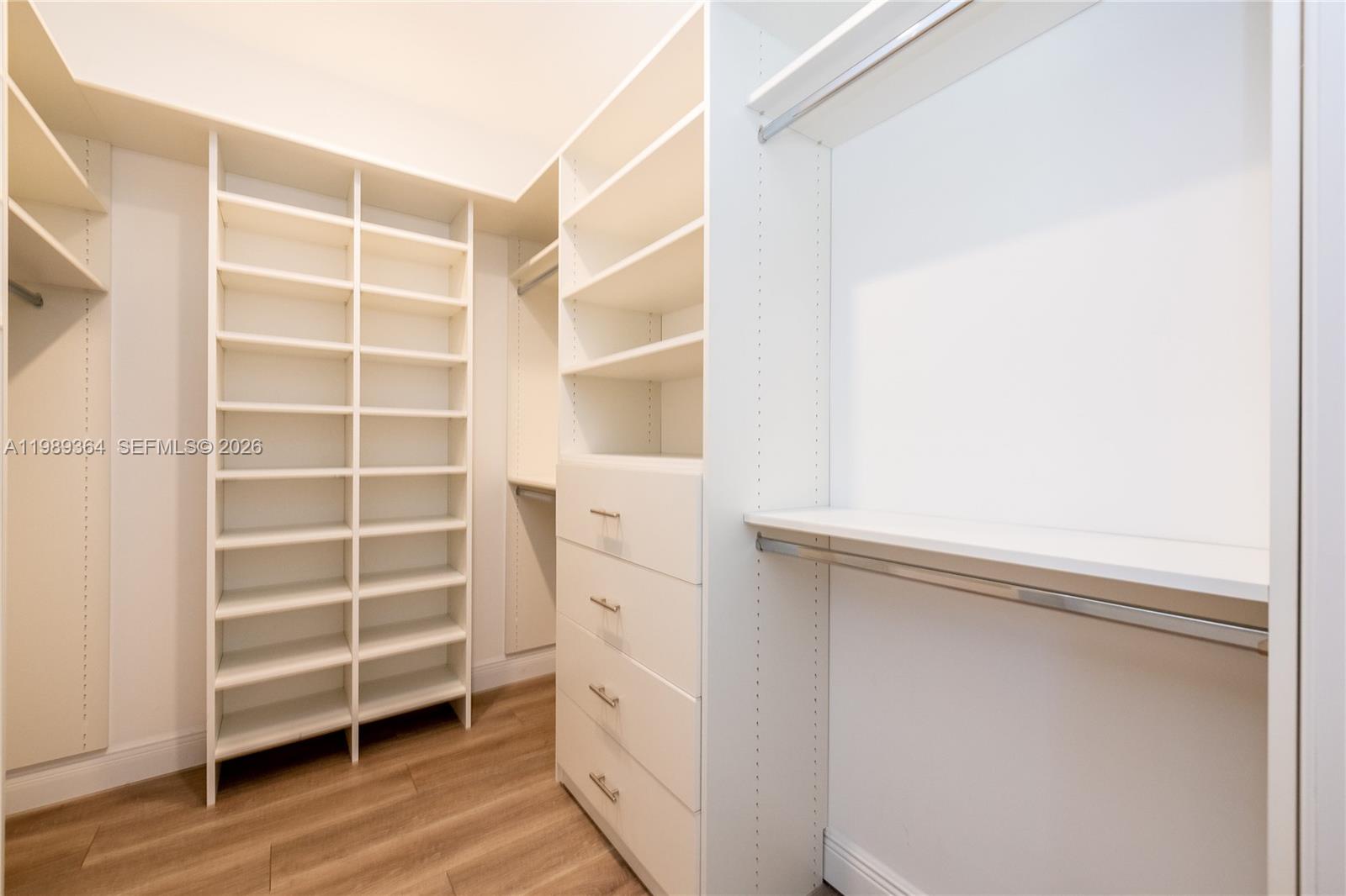 4160 Bay Pt Rd Miami, FL 33137