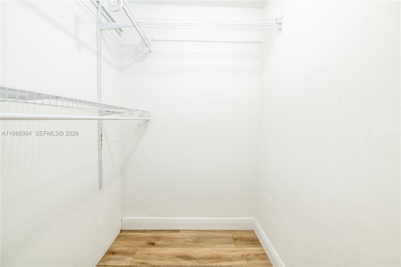 4160 Bay Pt Rd Miami, FL 33137