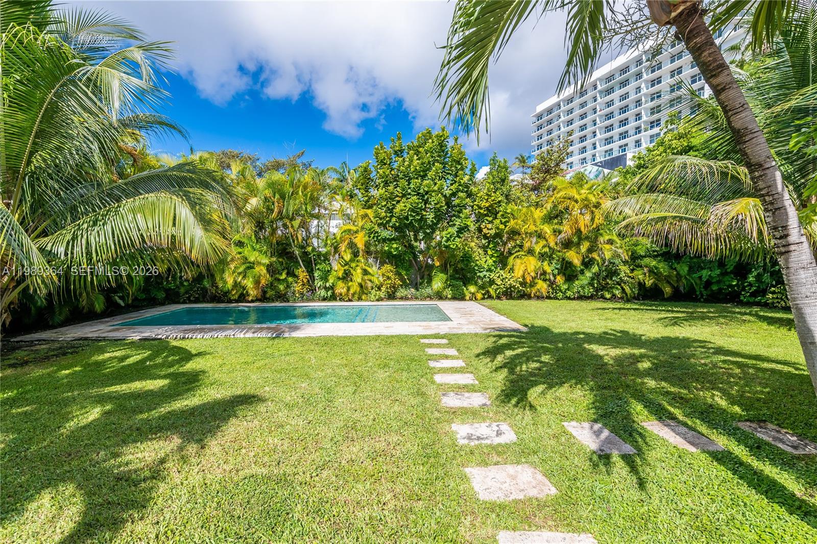 4160 Bay Pt Rd Miami, FL 33137