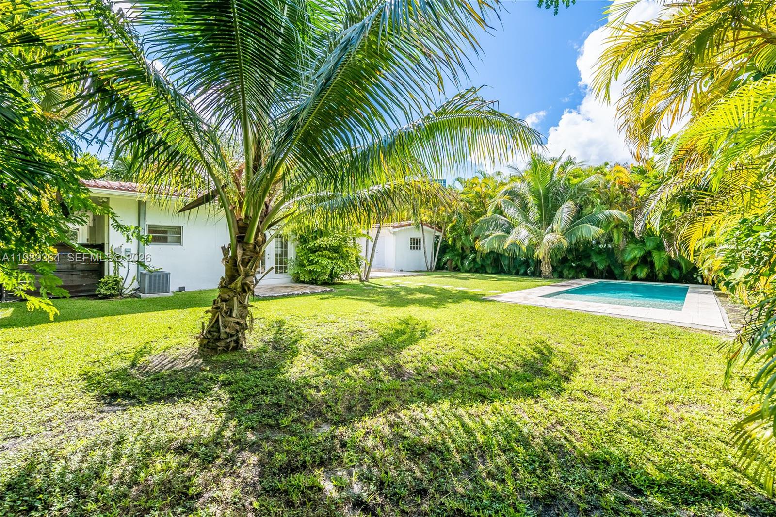 4160 Bay Pt Rd Miami, FL 33137