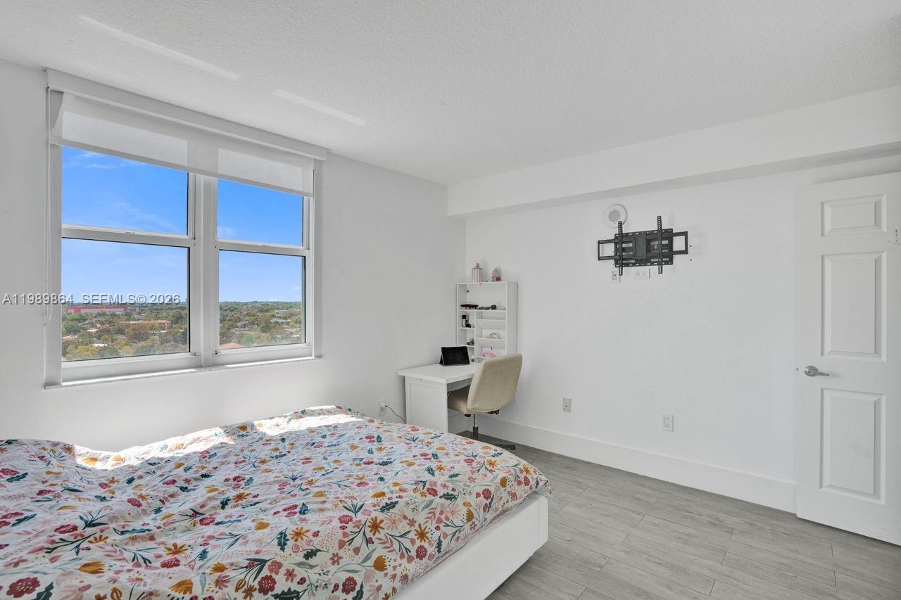 3000 Coral Way #1114 Miami, FL 33145