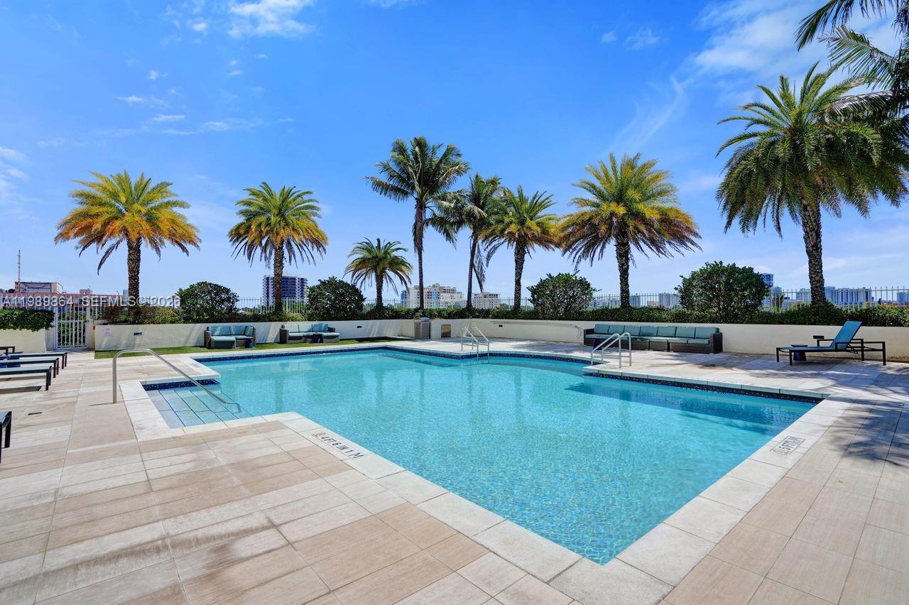 3000 Coral Way #1114 Miami, FL 33145