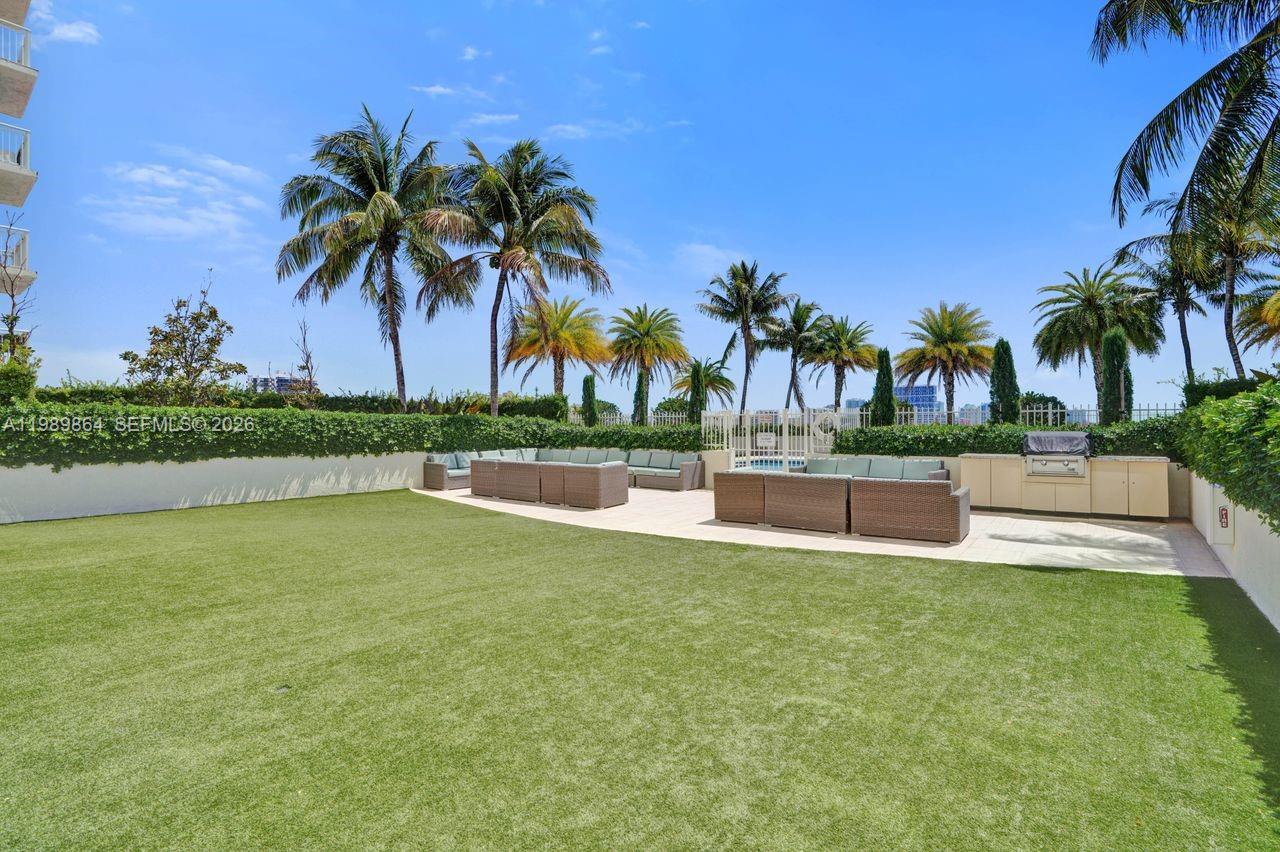 3000 Coral Way #1114 Miami, FL 33145