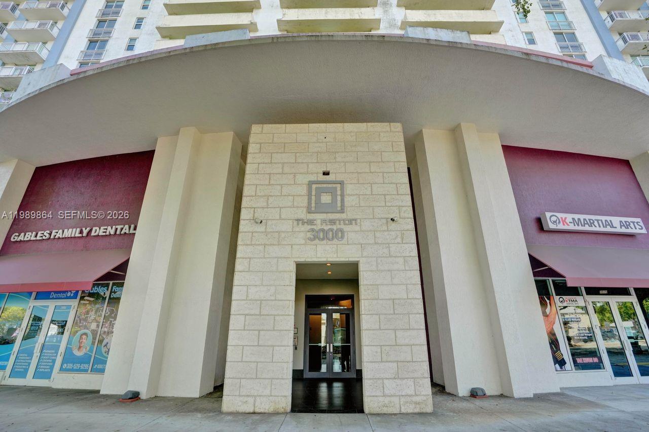 3000 Coral Way #1114 Miami, FL 33145