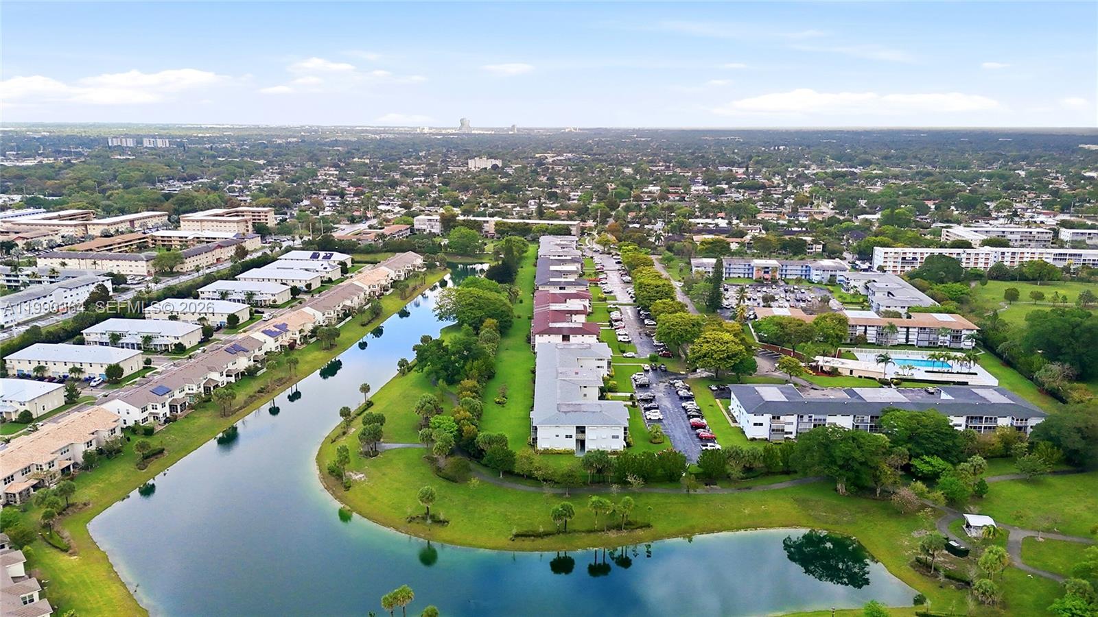 1200 Hillcrest Ct #306 Hollywood, FL 33021