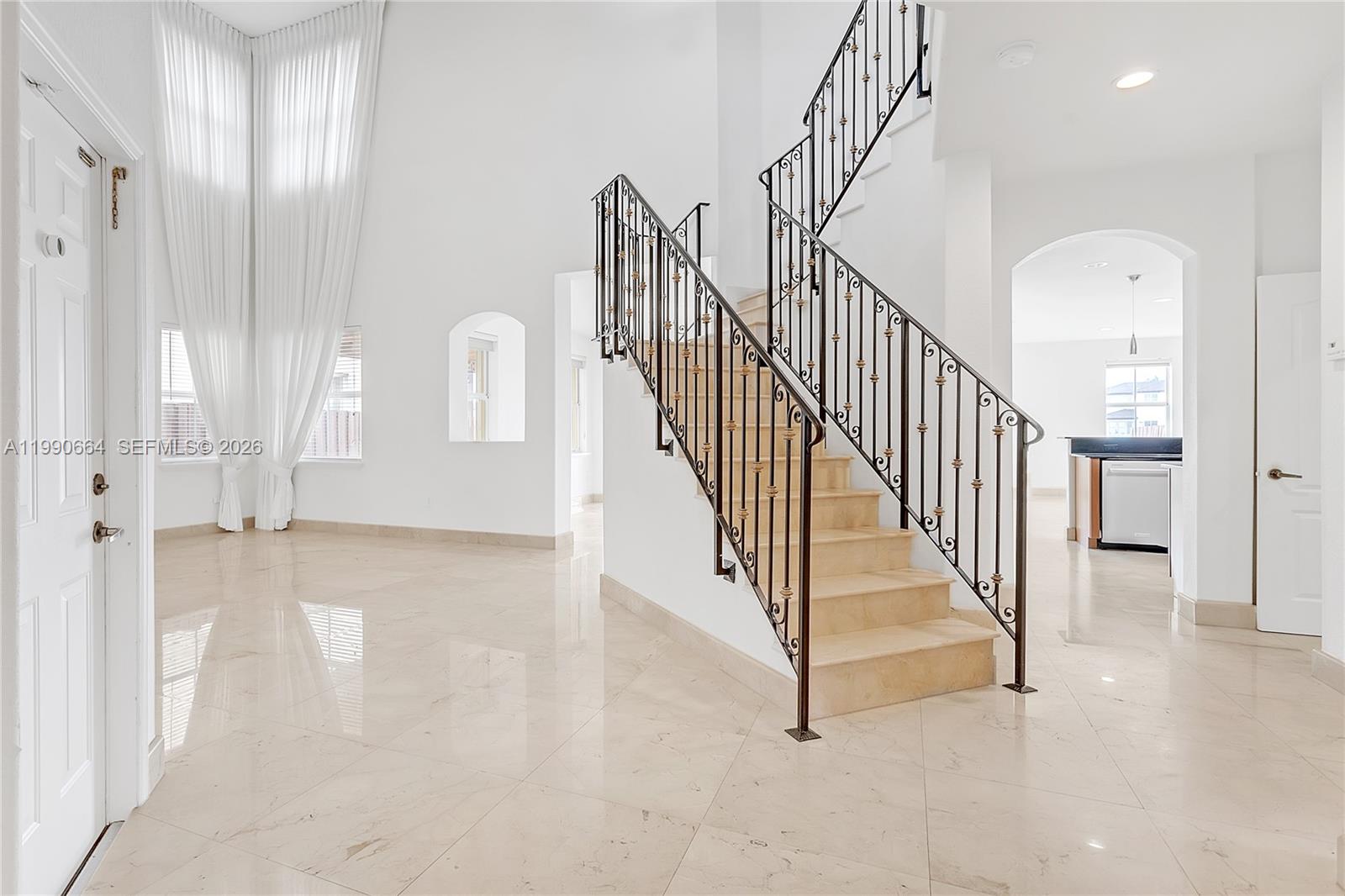 11304 NW 79th Ln Doral, FL 33178