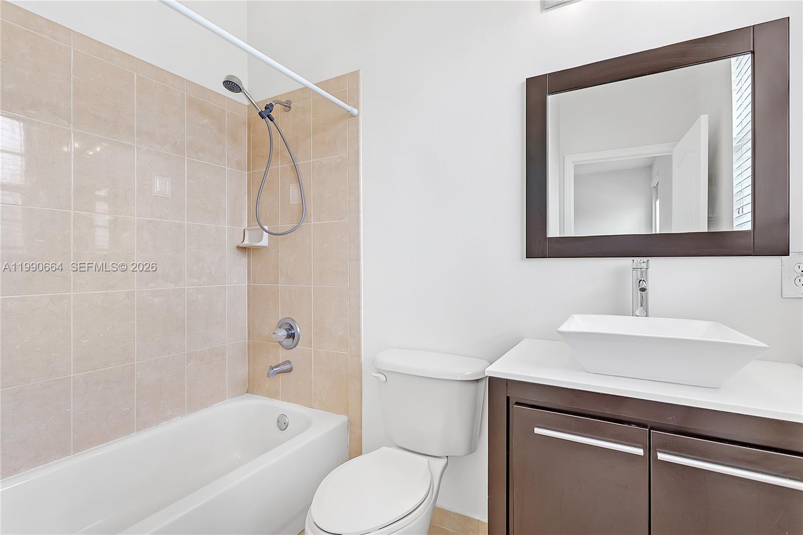 11304 NW 79th Ln Doral, FL 33178