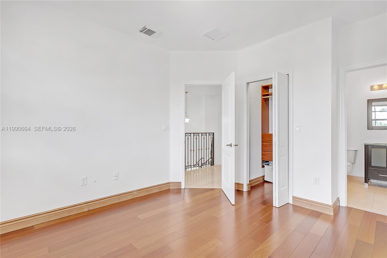 11304 NW 79th Ln Doral, FL 33178