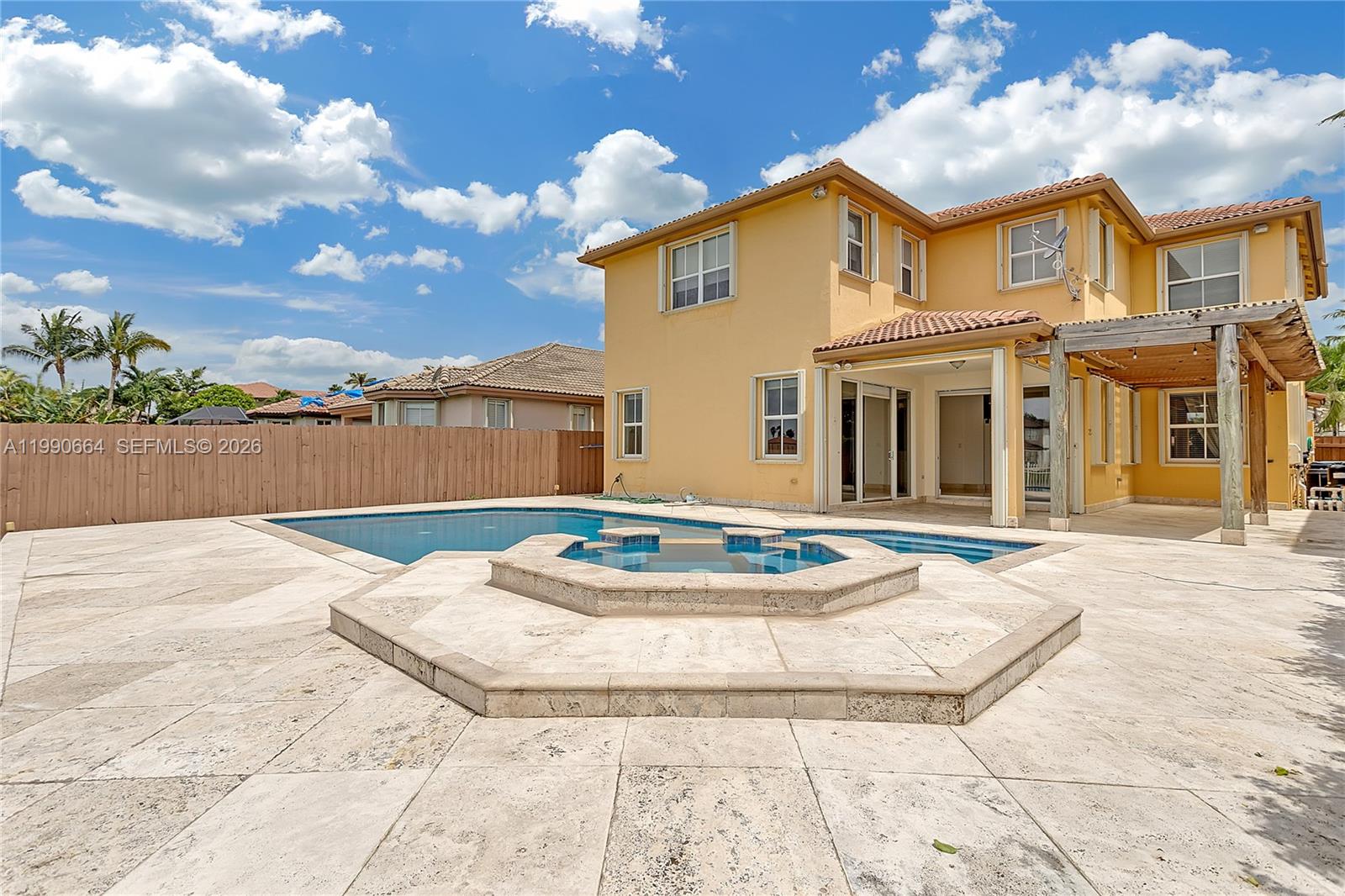 11304 NW 79th Ln Doral, FL 33178