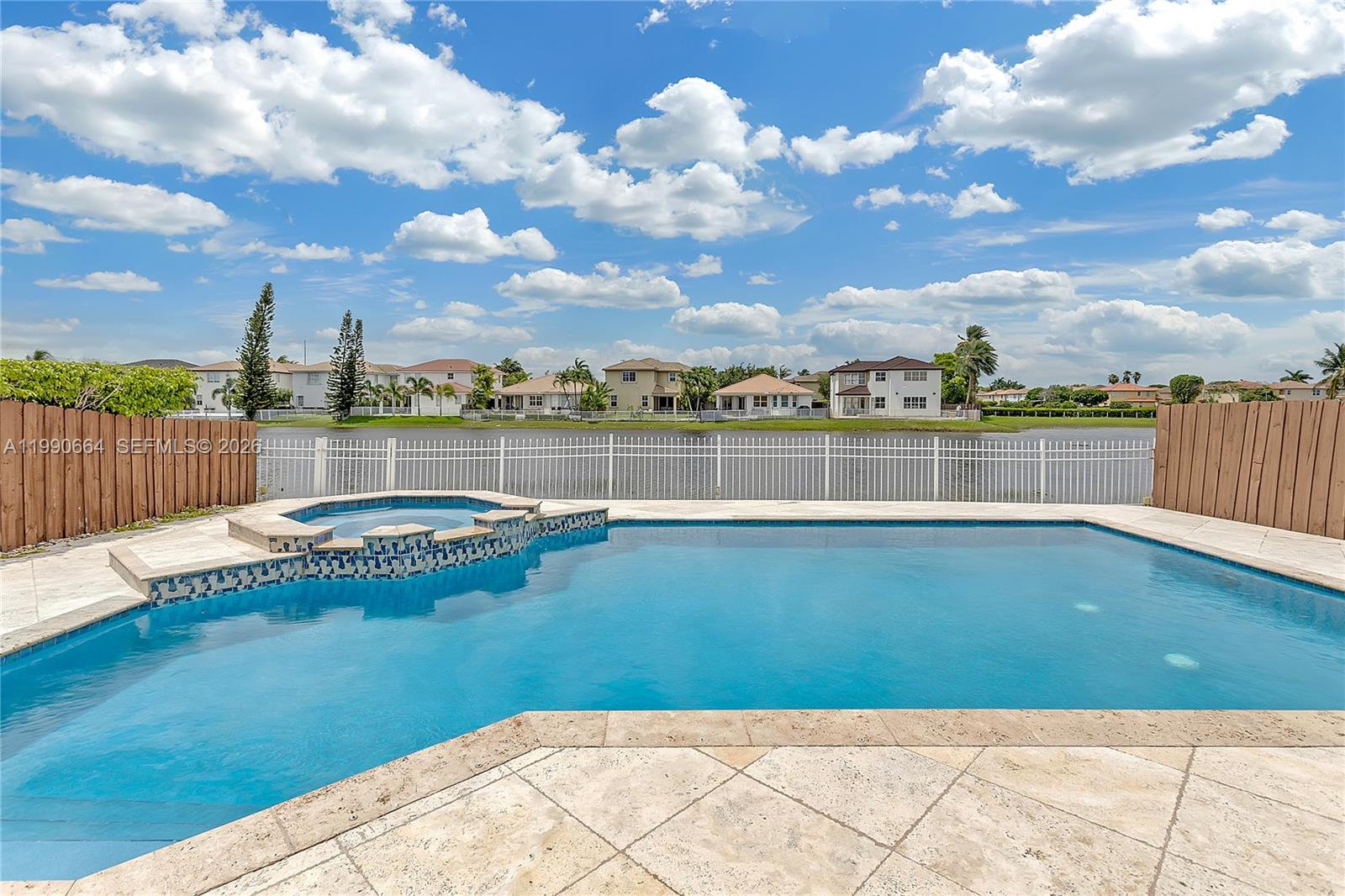 11304 NW 79th Ln Doral, FL 33178