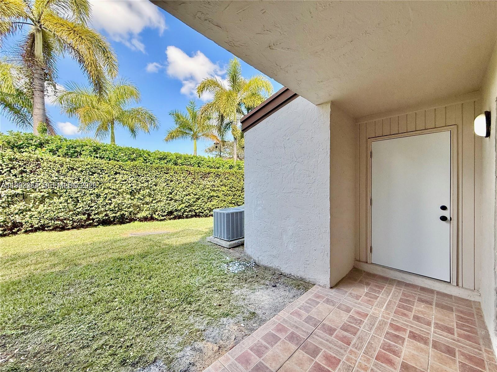 10060 NW 41st St #55-5 Doral, FL 33178