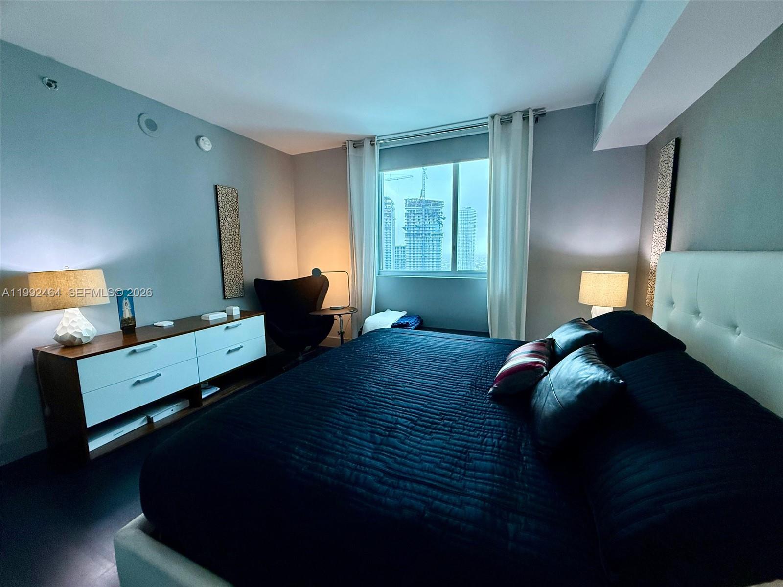 image 500 Brickell West13