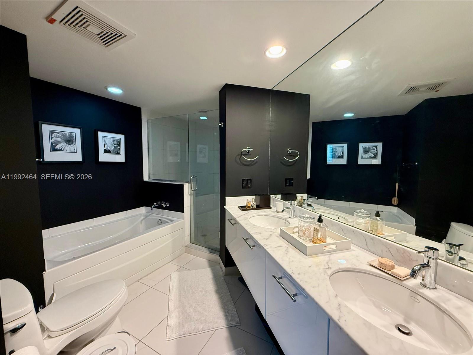 image 500 Brickell West14