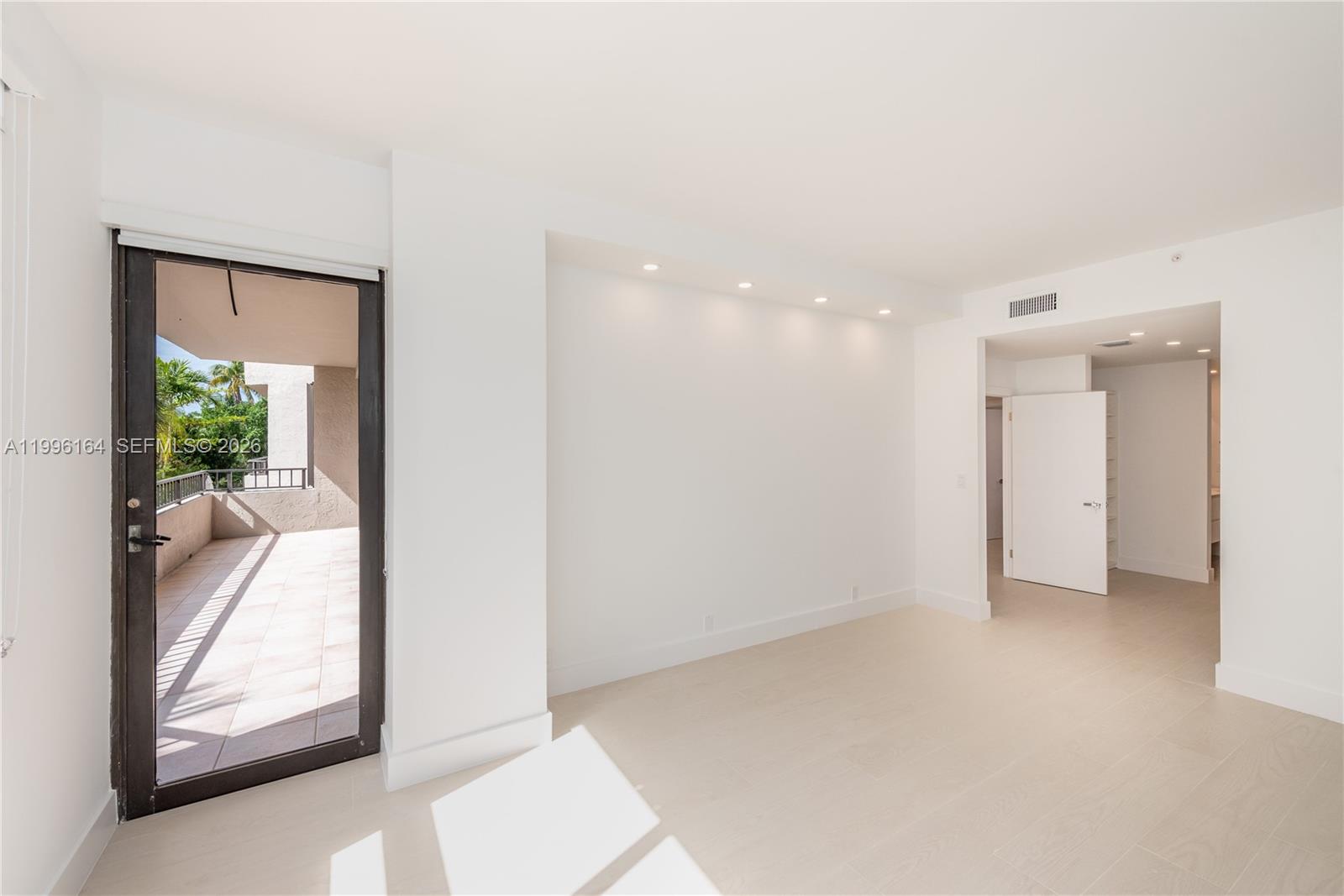 image Emerald Bay at Key Colony11